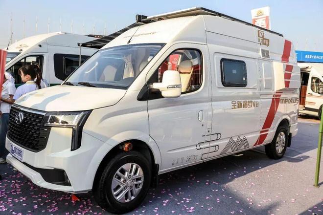 月28亮相成都房车展价格配置秒杀露营车pg电子娱乐平台10多万的B型房车11(图7) 月28亮相成都房车展价格配置秒杀露营车pg电子娱乐平台10多万的B型房车11(图7)