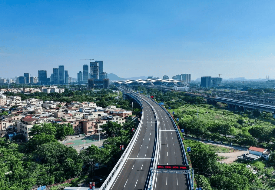 落地番禺房车旅行仪式感拉满pg电子中国综艺同款生活(图2)